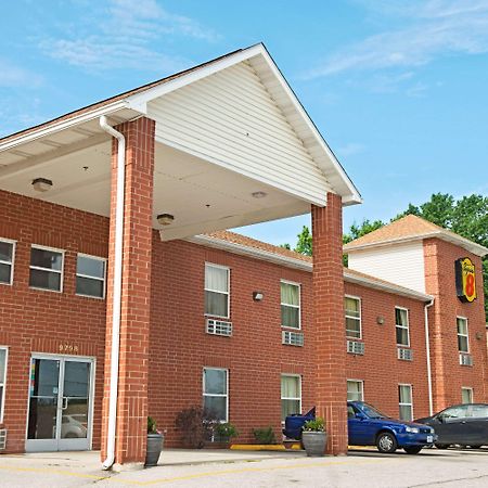 Отель Super 8 By Wyndham St. Louis Airport Woodson Terrace Экстерьер фото