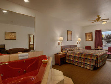 Отель Super 8 By Wyndham St. Louis Airport Woodson Terrace Экстерьер фото